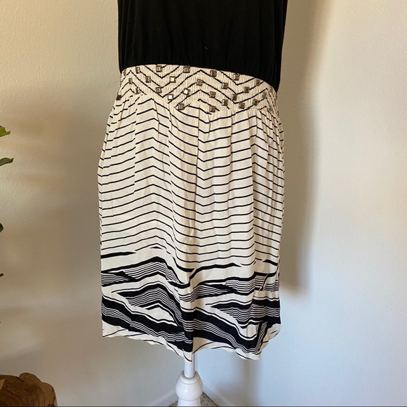 Silence + Noise Gold Waistband Studded B&W Dress - Picture 4 of 8